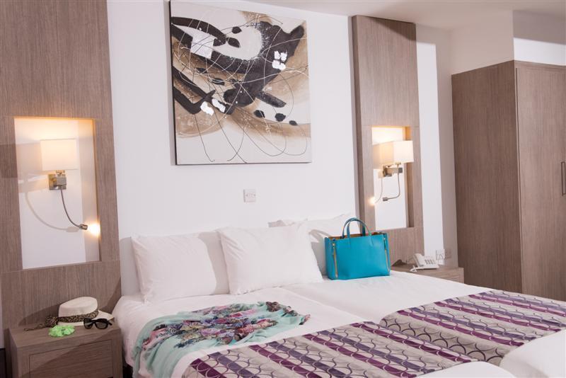 New Famagusta Hotel & Suites أيا نابا المظهر الخارجي الصورة