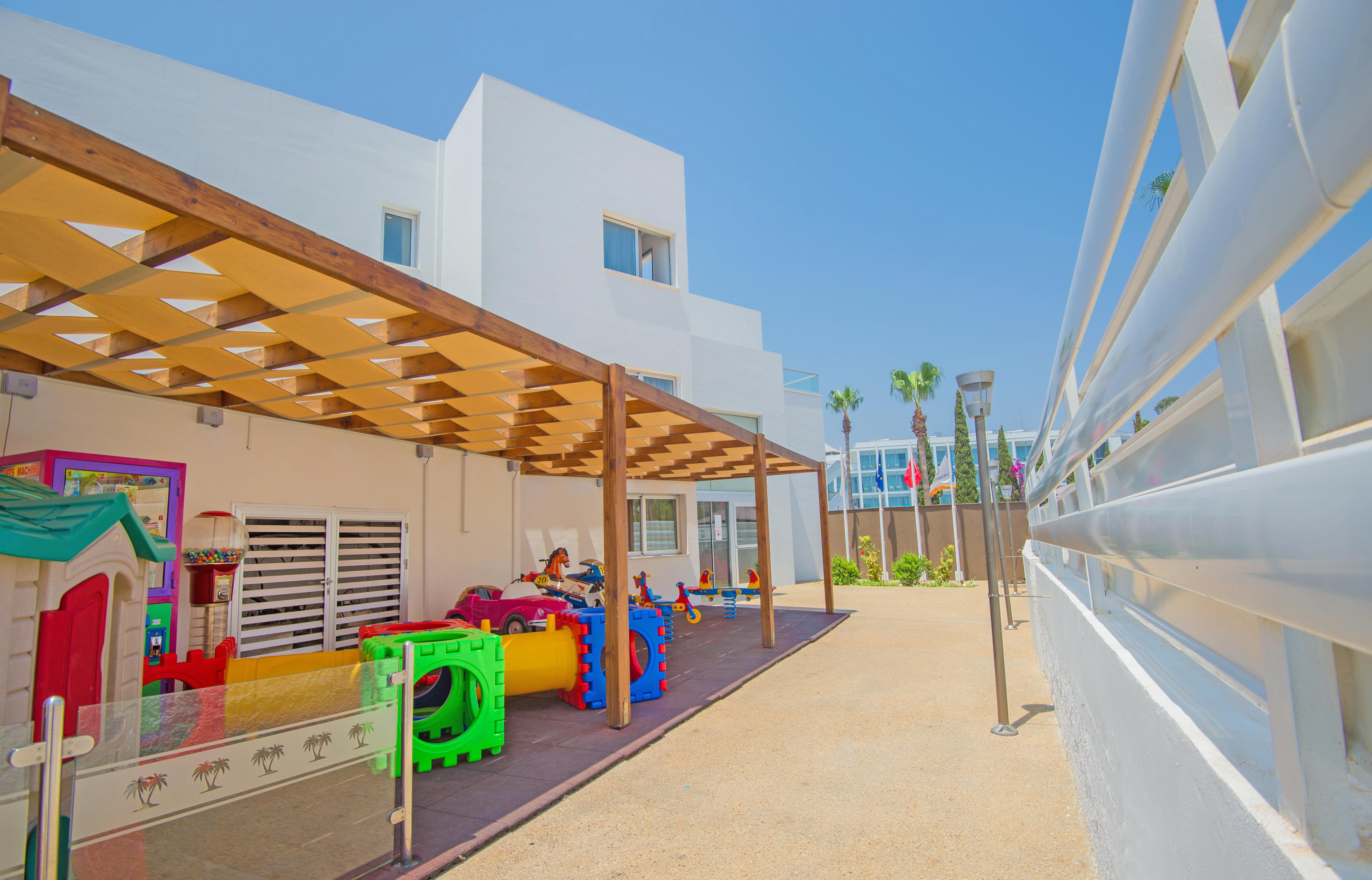 New Famagusta Hotel & Suites أيا نابا المظهر الخارجي الصورة