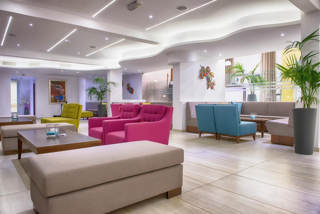 New Famagusta Hotel & Suites أيا نابا المظهر الخارجي الصورة