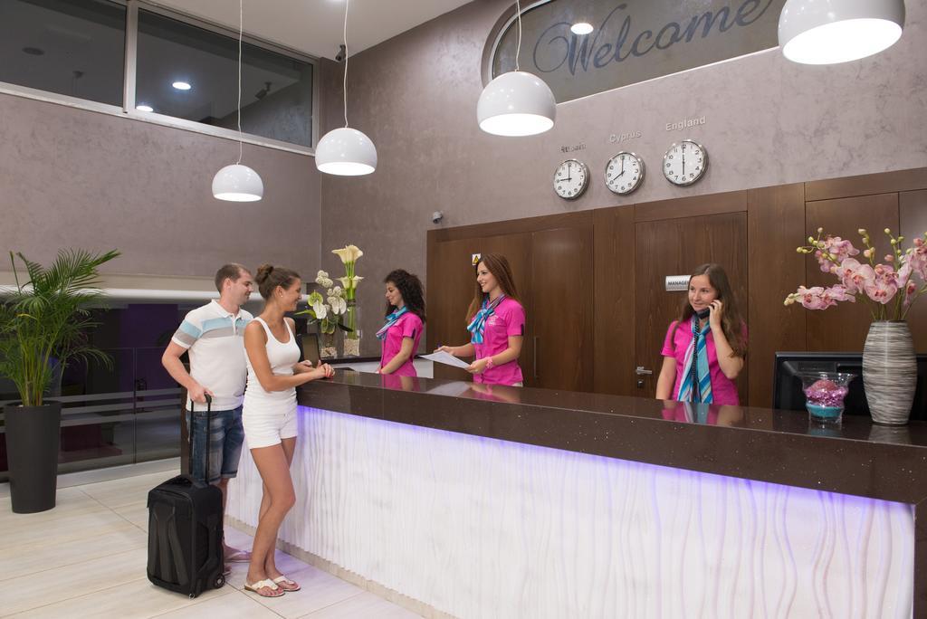New Famagusta Hotel & Suites أيا نابا المظهر الخارجي الصورة